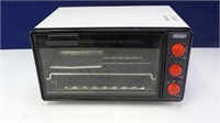 DeLonghi Toaster Oven