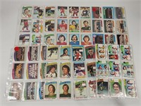 ASSORTED LOT OF VINTAGE HOCKEY CARDS
