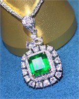 Afghanistan Emerald 18Kt Gold Pendant