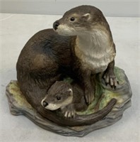 Boehm Otter with Cub Figure 20110
