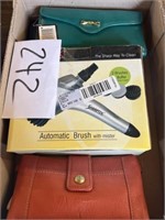 Automatic brush and wallet lot