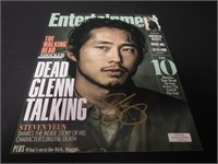 Steven Yeun Signed 8x10 Photo Heritage COA