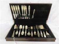 62PC ROGERS FLATWARE WITH BOX