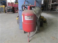 Clarke Sandblaster