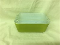 Pyrex LIGHT GREEN Refrigerator Dish with Lid 0502