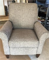 Recliner Flex Steel Upholstered  In New Condition