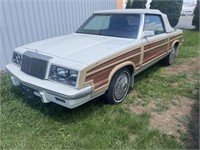 1983 Chrysler lebaron town and country mark c