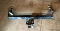 Valley trailer hitch