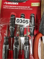 HUSKY SCREWDRIVER SET RETAIL $40