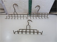 3 Hangers with Hooks (8&1/2" x 6")