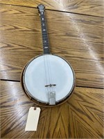 Banjo - missing 1 string 30"
