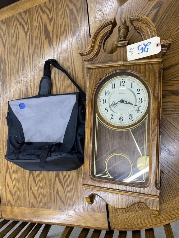 Wall Clock w/Canvas Bag - Howard Miller