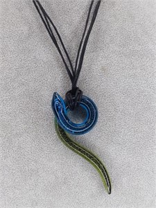 La dolce 18" necklace with glass viper pendant