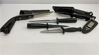 (5) knives, all have sheaths