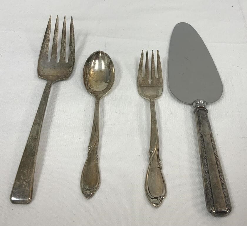 Sterling 4.54 ozt Plus Sterling Handle Server