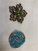 Lot of 2 brooches/ pins