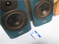 Tannoy QTY 2 Reveal active pair monitors