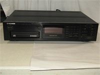 Pioneer PD-M500 6 Disc CD Player (Works)