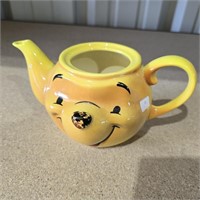 Disney Showcase Winnie The Pooh Tea Pot No Lid