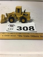 CATERPILLAR LOADER