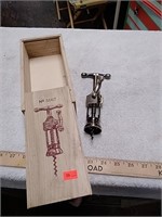 Cork remover with wooden box