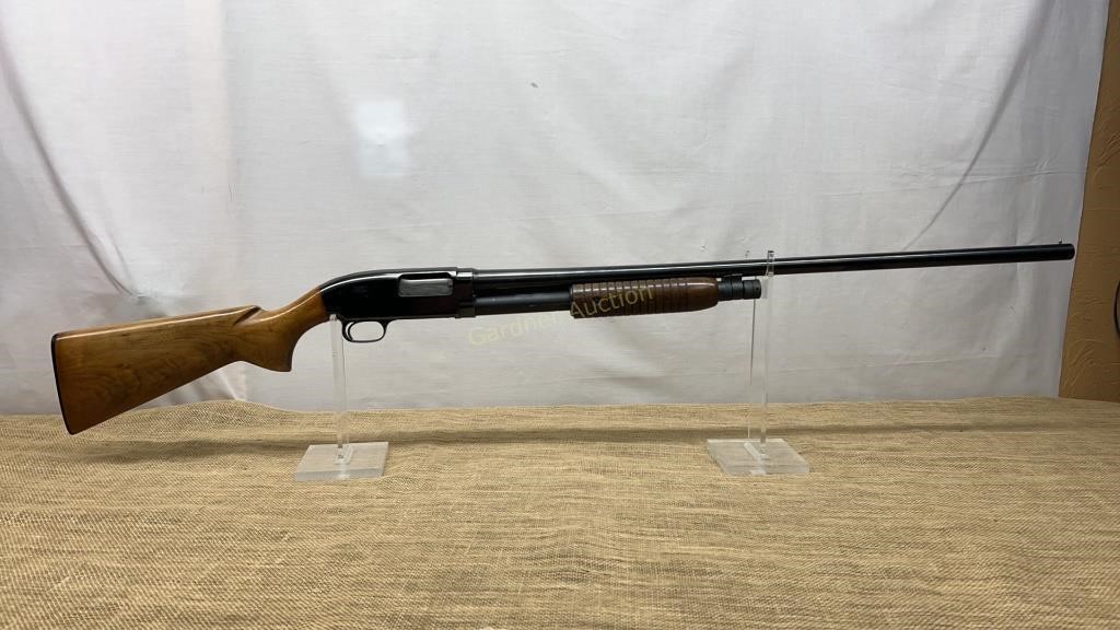 WINCHESTER MO. 12 12 GA. SHOTGUN