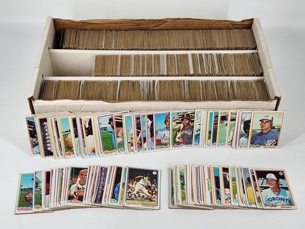 LARGE ASSORTMENT OF 1978 TOPPS BASEBALL CARDS