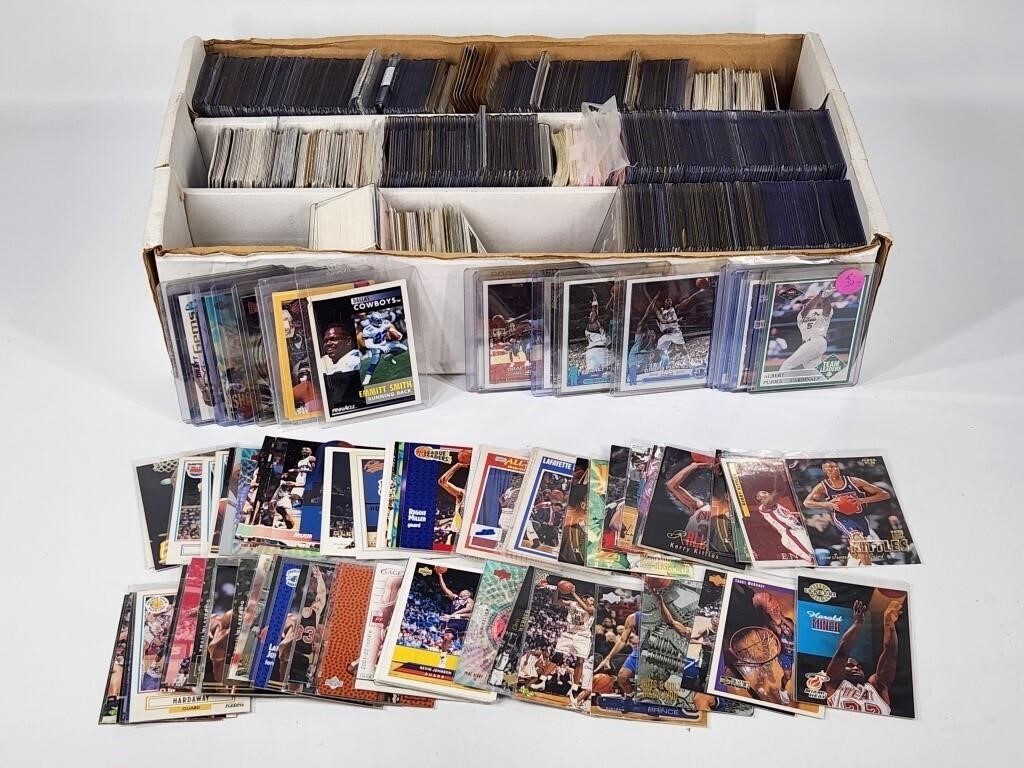 LARGE ASSORTMENT MODERN MLB, NBA, NFL CARDS