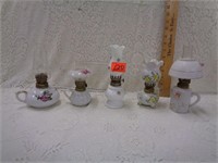 5 Small Oil Lamps - White