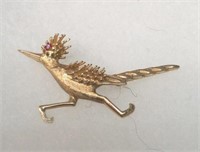 14K Gold Road Runner Pin