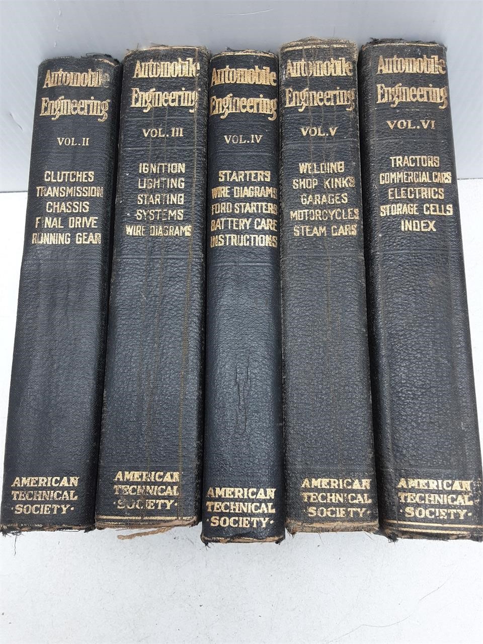 5-1909-1920 AUTOMOBILE EGINEERING BOOKS VOL. 2-6