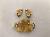 Pennino Brooch and Pair of Clip-On Earrings