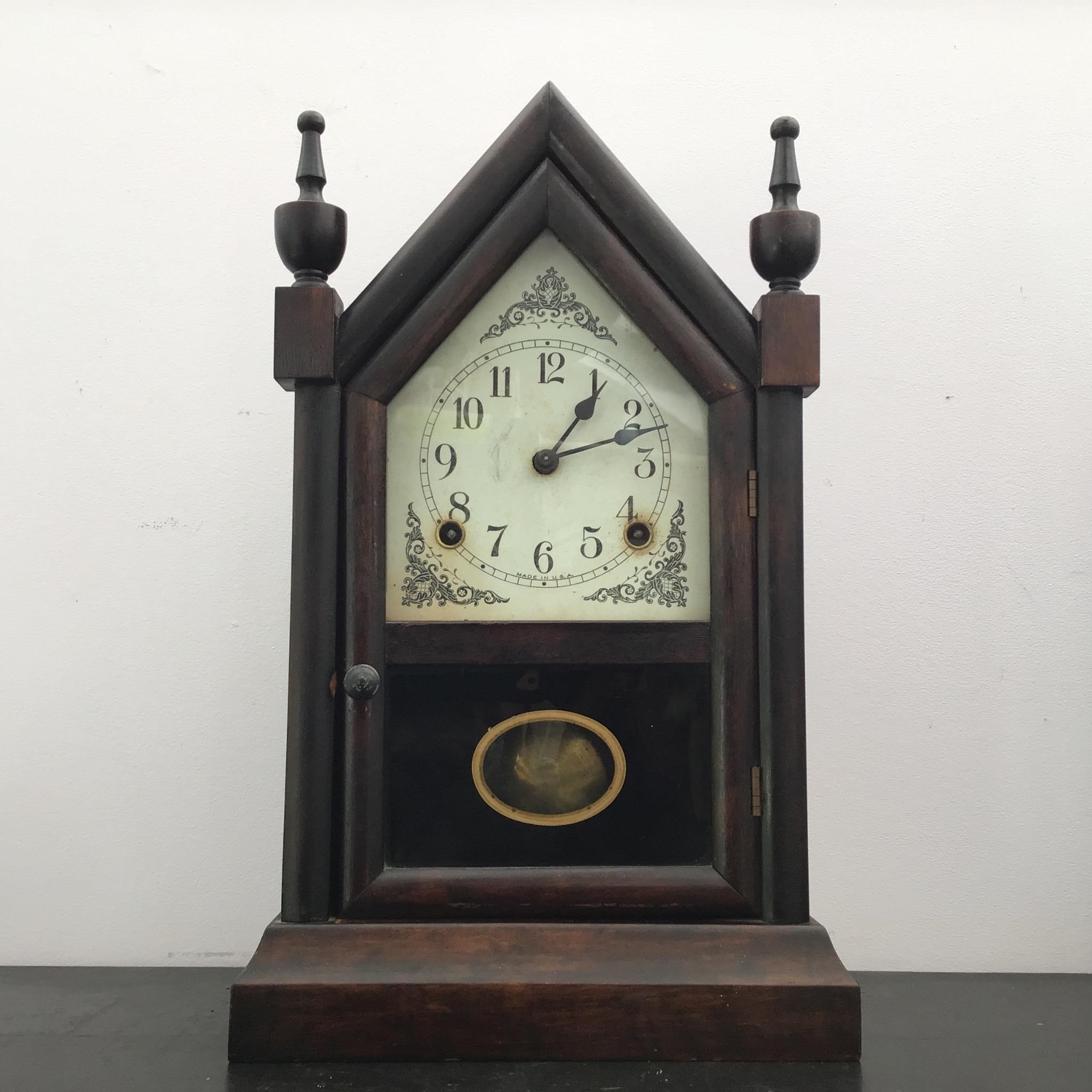 MANTLE CLOCK