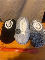 3 new pairs Fuzzy Babba women’s slippers-one size