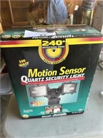 NEW Motion sensor light