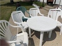 Personal Property-Patio Set-table & 5 chairs