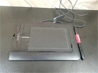 Wacom Bamboo Computer Writing Tablet W/Stylus