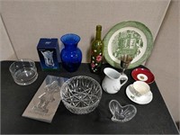 Box Lot: Decorations (Crystal)