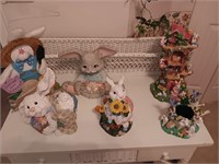 6 rabbit figures.