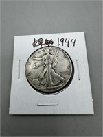 1944 Silver Walking Liberty Half Dollar ;