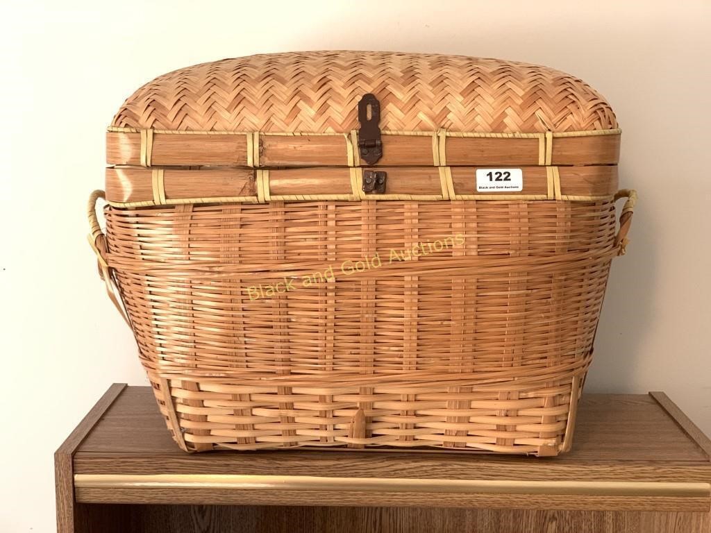 Large Lidded Basket