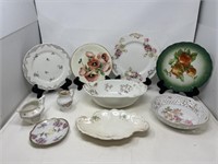Assortment of porcelain from Bavaria, Holland,