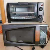 Toaster oven & microwave