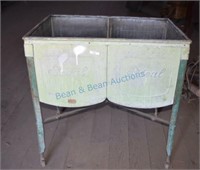 Antique double wash tub