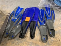 3 PAIR OF US DIVER FLIPPERS