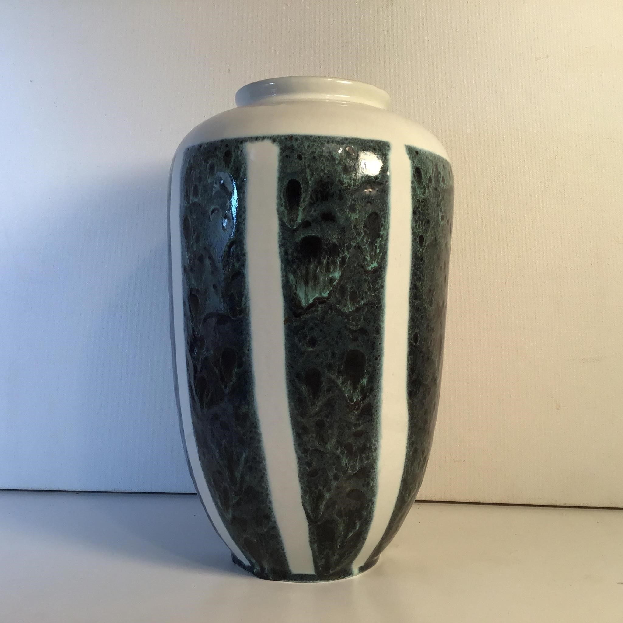 MID CENTURY POTTERY VASE