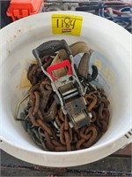 BUCKET OF CHAIN WITH HOOKS