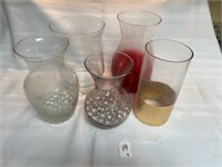 5 assorted glass vases