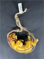 Wooden Lyon King Rope Swing