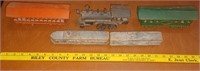 5pc old toy train railroad locomotive & 4 cars